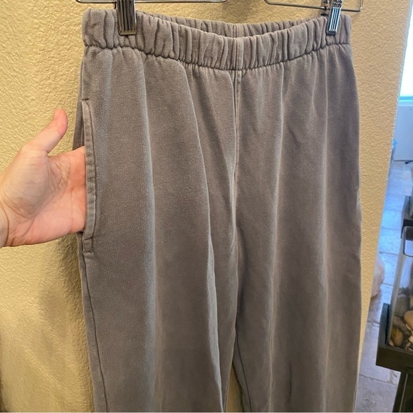 BRANDY MELVILLE John Galt Gray Sweatpants Size One Size - Picture 3 of 7